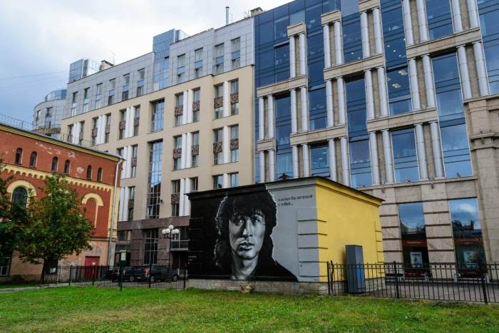Петербург интересные граффити