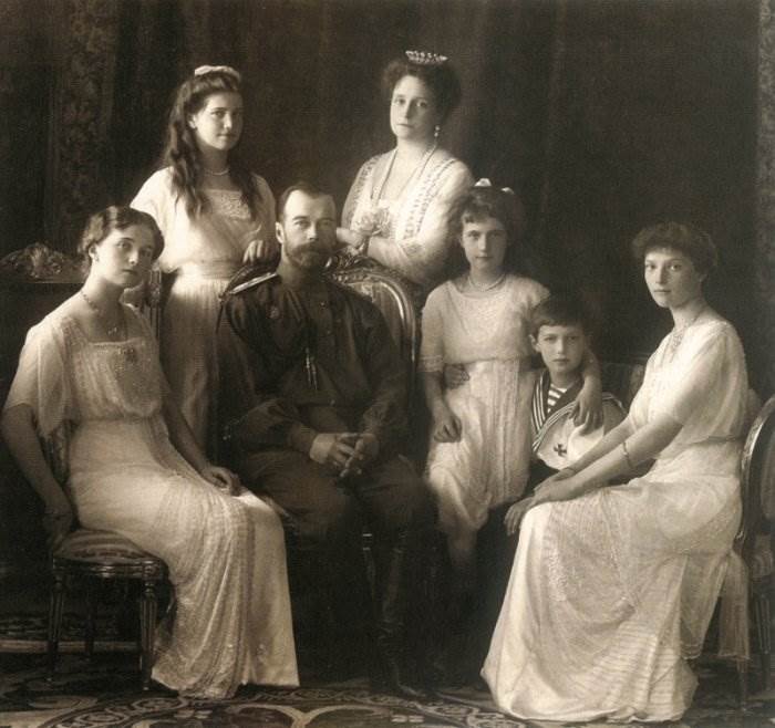 Семья Романовых фото