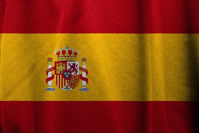 Испанский флаг