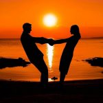 Влюблённые на закате