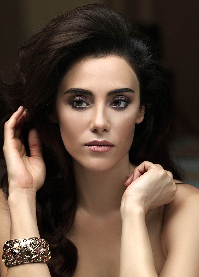 Турецкие актрисы фото самые красивые с именами
