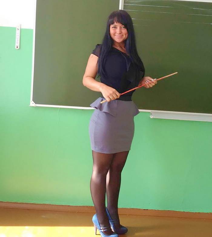 Молодая Красивая Учительница Фото