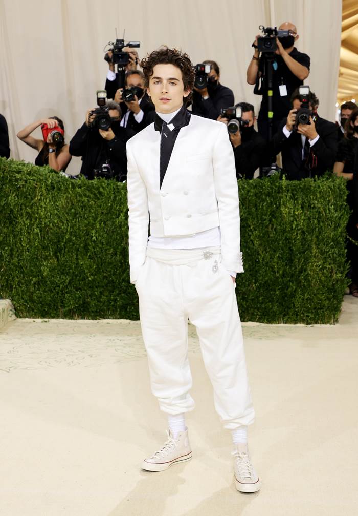 Met gala 2021 фото нарядов