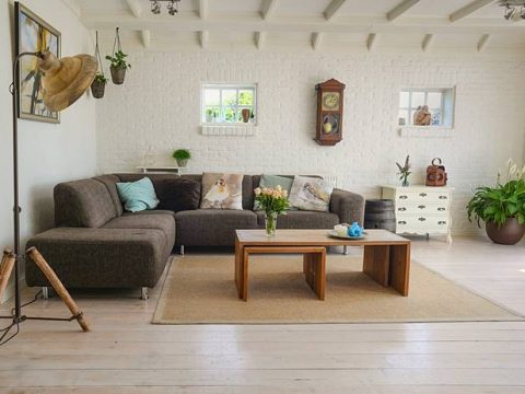Модульный диван в интерьере квартиры
