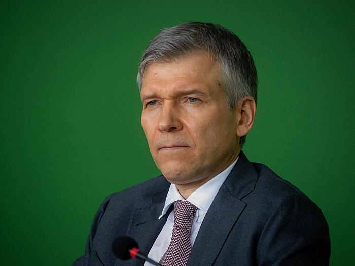 Биография Бориса Листова, главы банка Россельхозбанк