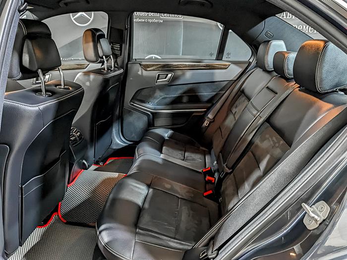 Задний ряд б/у Mercedes-Benz E-Класс 2015