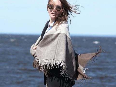 Платок из шерсти - универсальный аксессуар