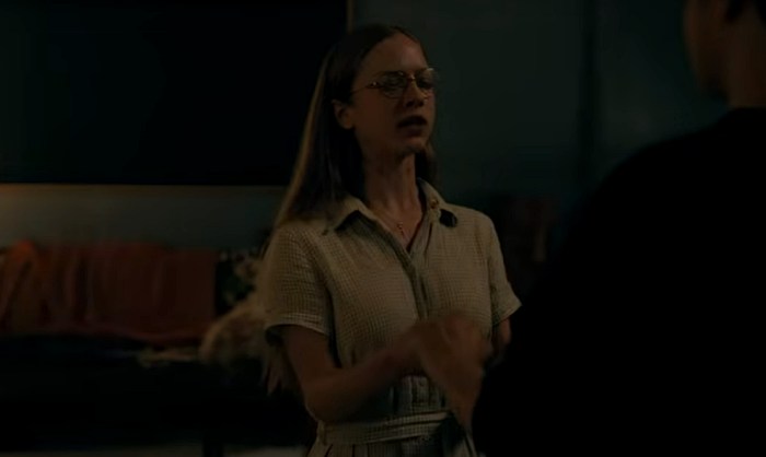 Извне 4 сезон кадр с новым персонажем