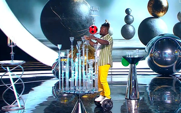 Хэйфорд Окайна на шоу Удивительные люди