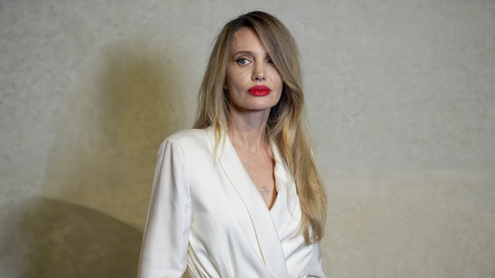 Анджелина Джоли фото сейчас 2026