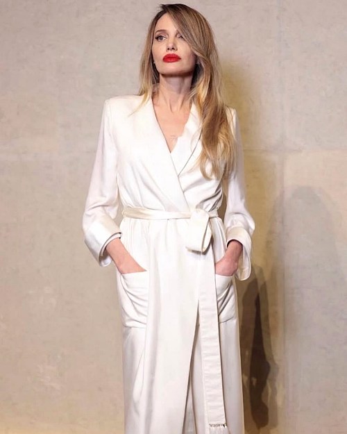 Анджелина Джоли свежие фото