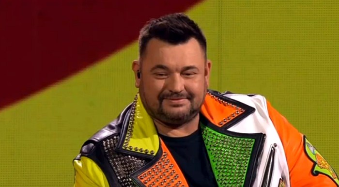 Сергей Жуков на шоу ДОстояние РЕспублики